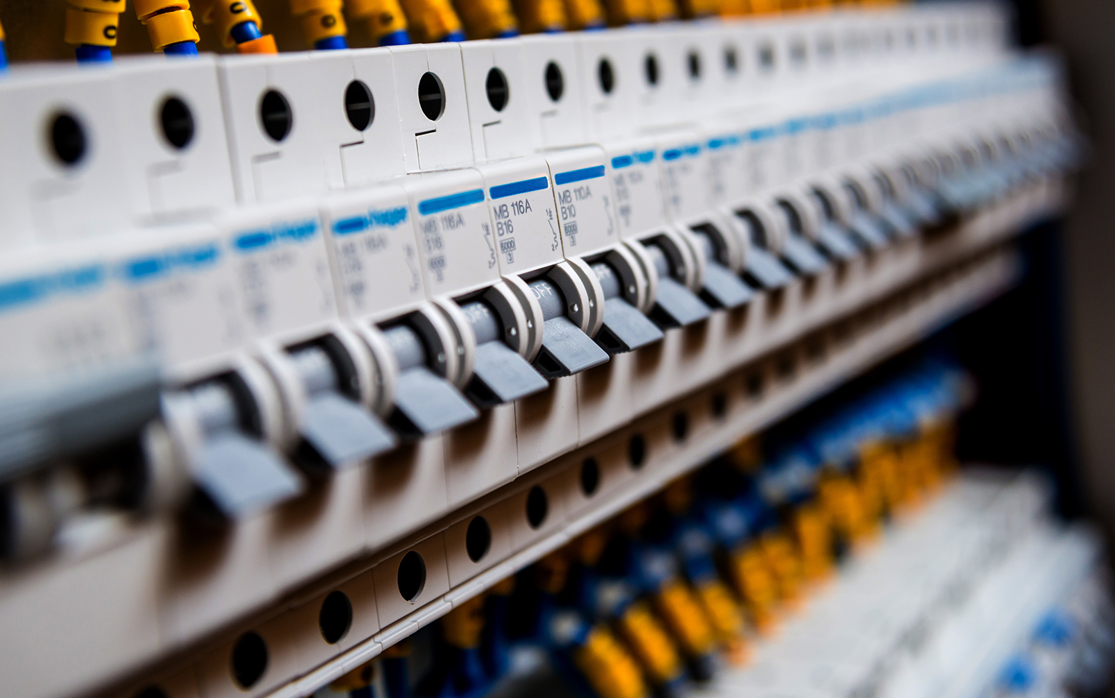 electrical company medway